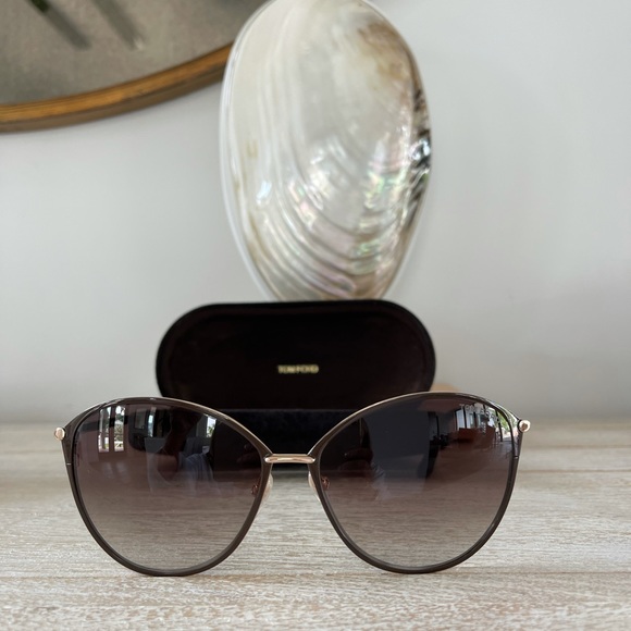 Tom Ford Miranda Sunglasses - Picture 3 of 8